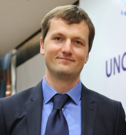 Associate Professor Alexandr Svetlicinii