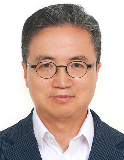 Professor Lee