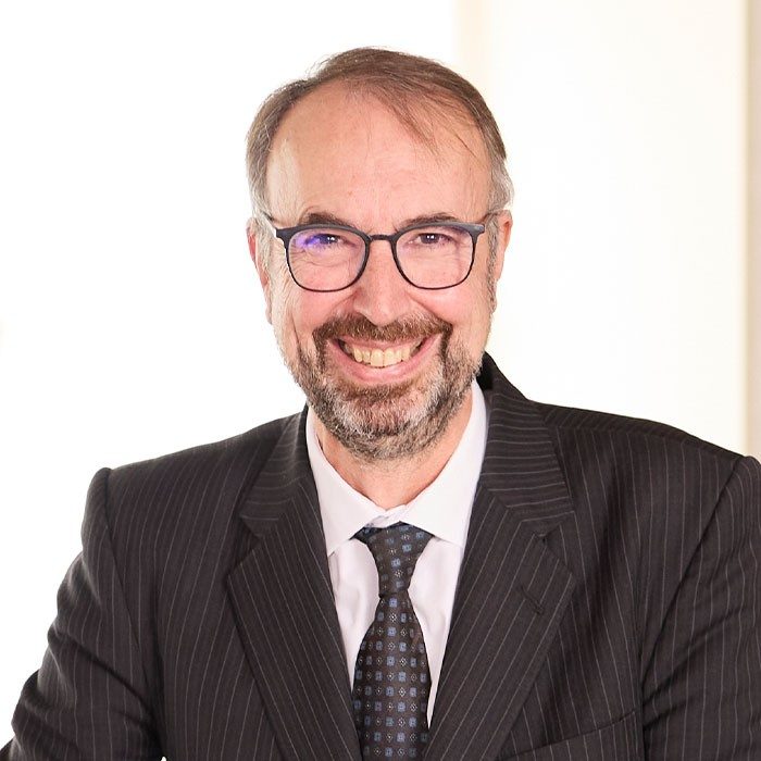 Merlin Crossley (headshot)